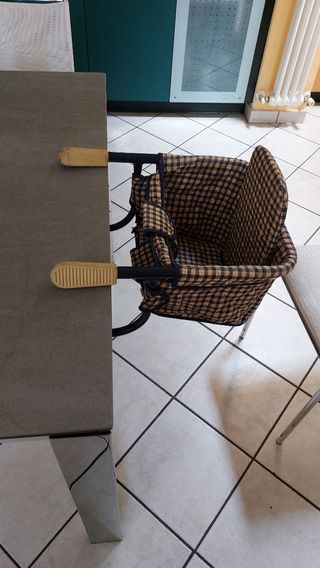 Seggiolino Chicco da tavolo