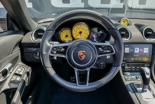 Porsche 718 Boxster 2017