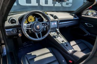 Porsche 718 Boxster 2017