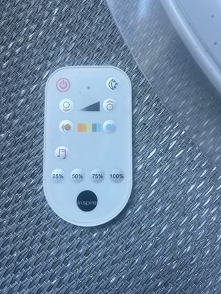 Lámpara LED techo c/altavoz 56cm