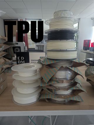 UltiMaker S5 Pro Bundle + 50 FILAMENTOS GRATIS
