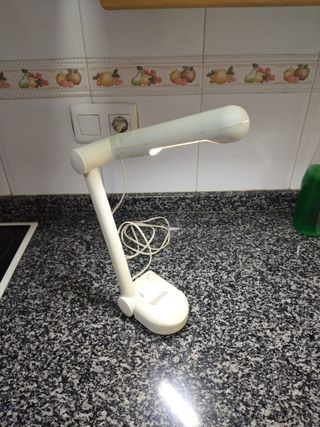 Lampara sobremesa blanca - vintage