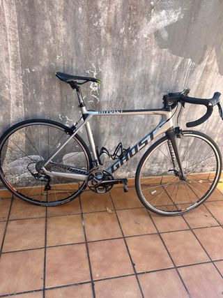 Bicicleta carretera Ghost