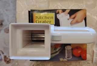 Grattugia da Cucina Vintage - Bianchissima