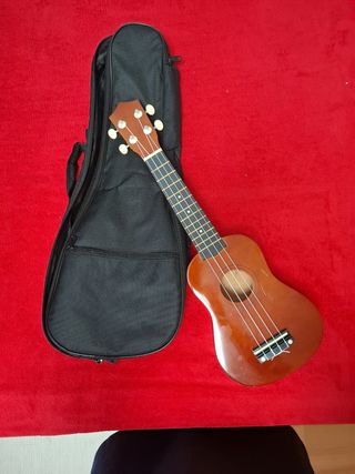 Ukelele Infantil con Funda