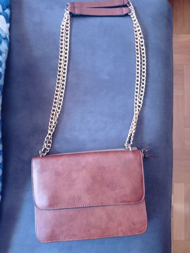 Bolso bandolera beige y marrón