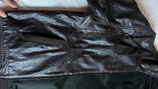 Cazadora Zara Young marrón con capucha