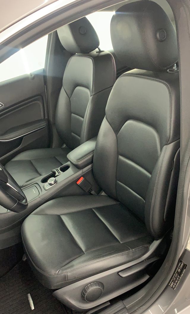 Mercedes-Benz Clase CLA 220d AMG