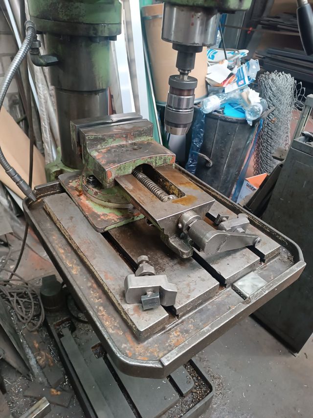 Taladro columna IBARMIA A-35