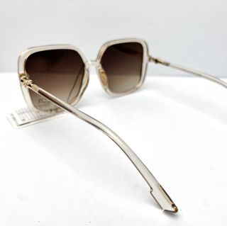 Elegancia Francesa al Sol – Gafas Que Gritan LUJO