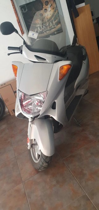Honda Foresight 250cc. Buen estado