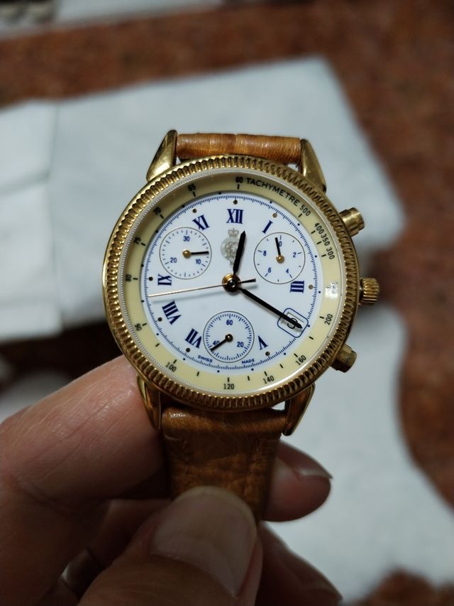 Reloj Royal Geographical Society.