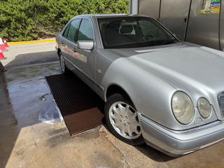 Mercedes-Benz Clase E 1998