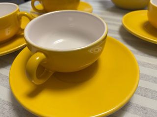 Juego té amarillo vintage
