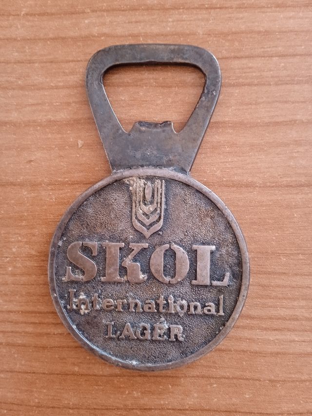 Abridor Skol: Antiguo