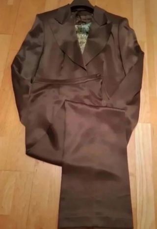 Traje chaqueta 3 piezas verde talla 42