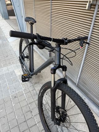 Bicicleta Rockhopper Comp XXL