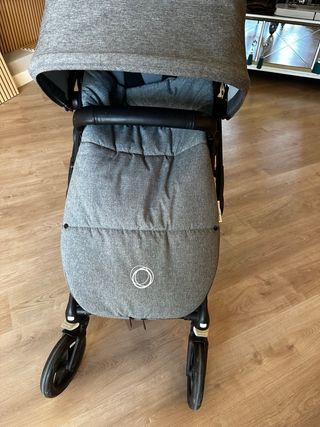 Bugaboo Fox 3 Gris, incluye saco marca bogaboo