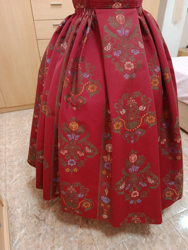 Falda huertana sin estrenar