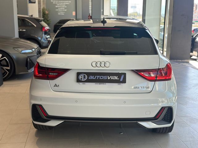 Audi A1 Sportback 25 TFSI Black Line 