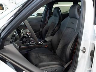 Audi RS4 Avant Competit Plus TFS tiptr 