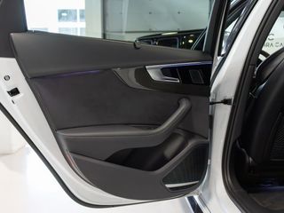 Audi RS4 Avant Competit Plus TFS tiptr 