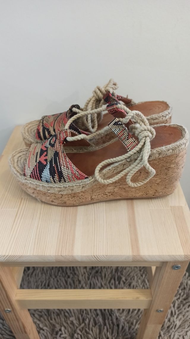 Sandalias cuña multicolor nº39