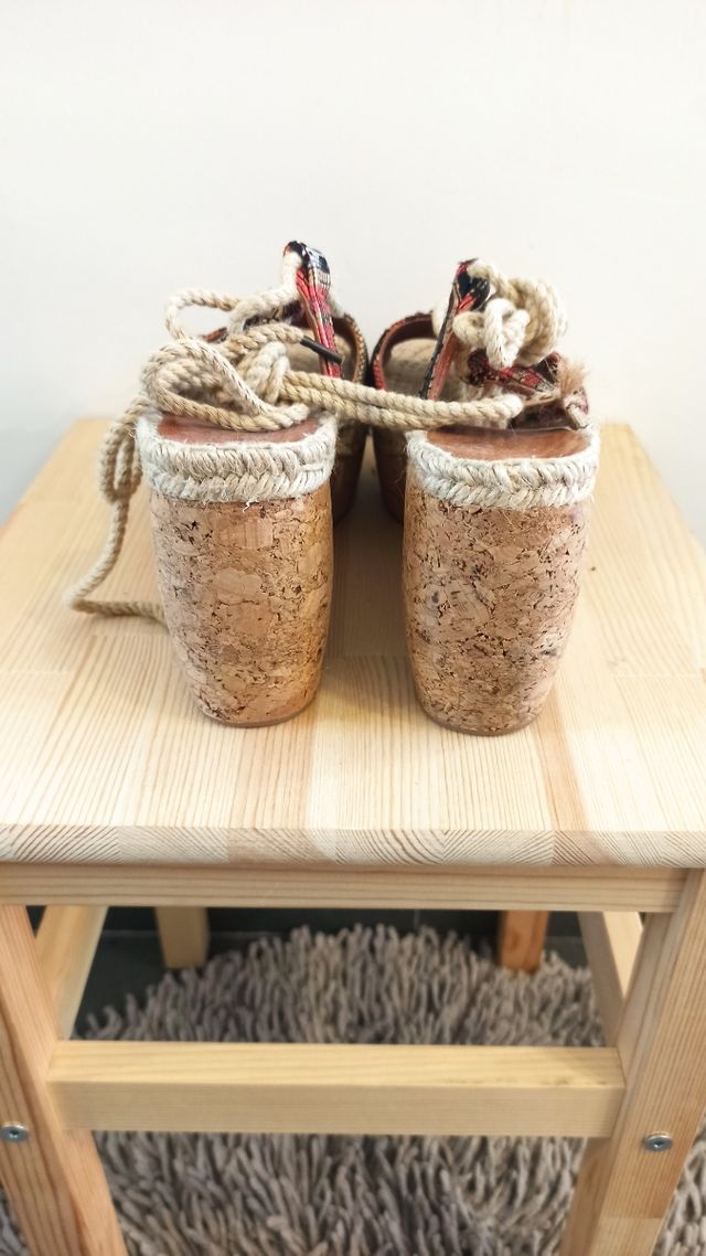 Sandalias cuña multicolor nº39