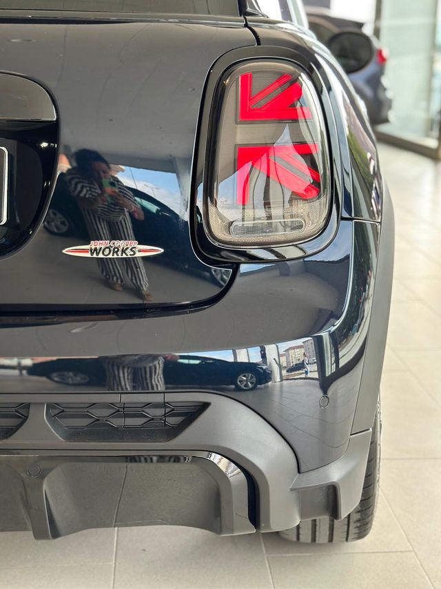 Mini John Cooper Works 2.0 231cv