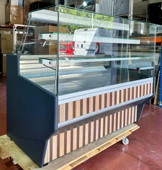 VITRINA EXPOSITORA L UZ LED INCLUIDA