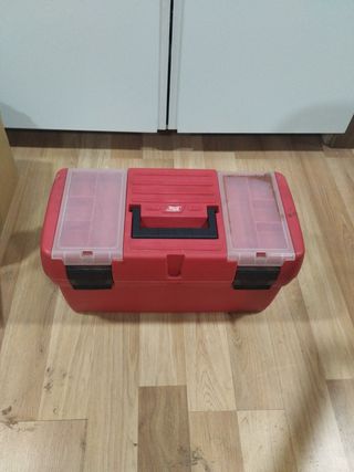 Caja herramientas Tayg roja
