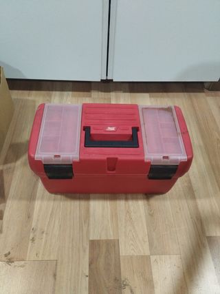 Caja herramientas Tayg roja