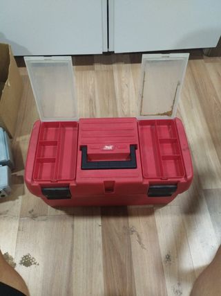 Caja herramientas Tayg roja