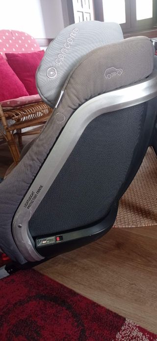 Silla Concord Reverso Plus bebé