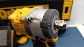 DeWalt DCF921E Atornillador Impacto