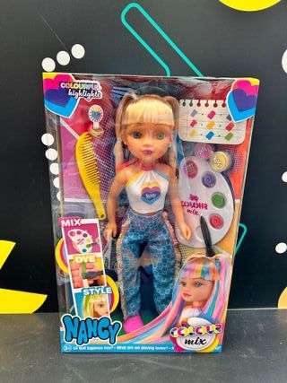 Nancy Colour Mix - Muñeca