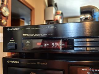Sintonizador Pioneer F-445L - FM/AM