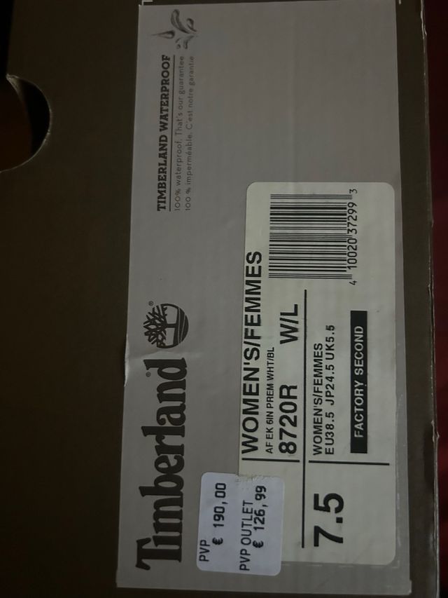 Botas Timberland usadas
Talla 7,5
Viene con su caj