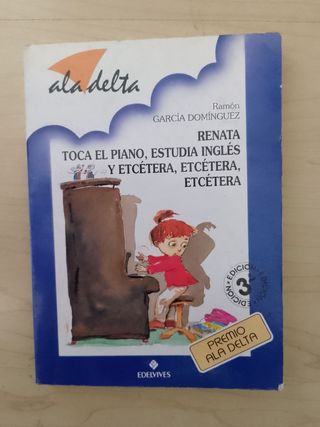 Renata toca el piano, estudia ingles y etcetera...