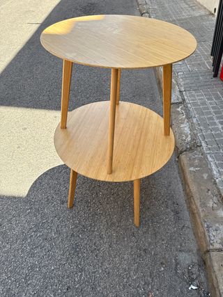 Mesa auxiliar bambú Ikea