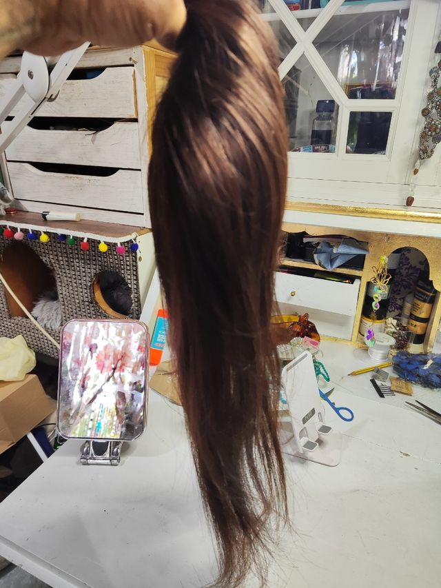 Peluca castaña - flequillo largo