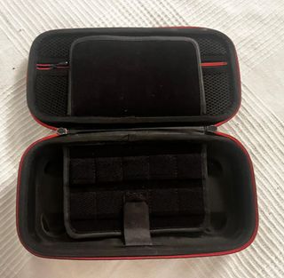 Nintendo Switch - Azul y Rojo