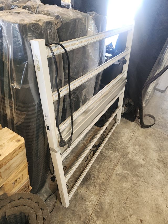 Panel LED 720w - Iluminación