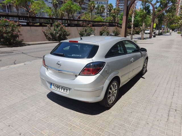 Opel Astra GTC 1.6 16v Enjoy