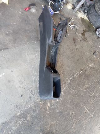 Consola central Peugeot 208 (2012)