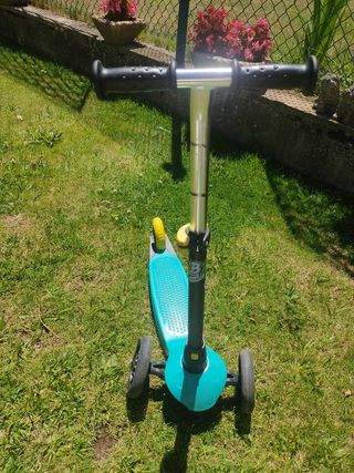 Patinete decathlon tres ruedas