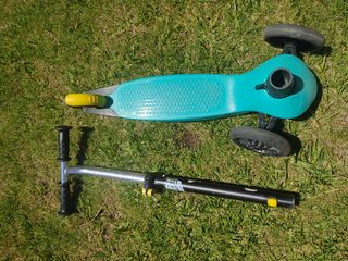 Patinete decathlon tres ruedas