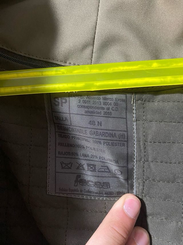 Gabardina militar verde oliva sin estrenar