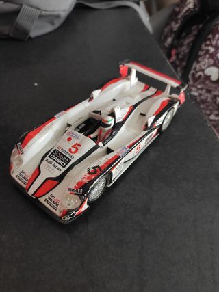 Audi R8 Scalextric
