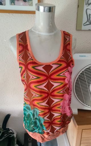 Camiseta verano Desigual mujer M o 38-40.Perfecta!